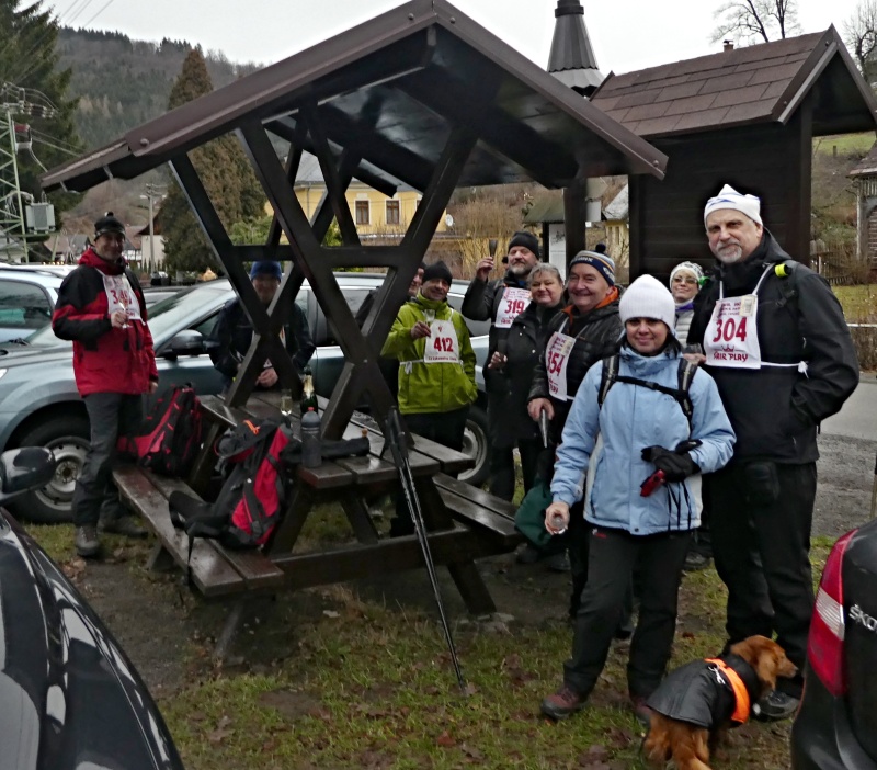39...DALŠÍ OBČERSTVOVACÍ STANICE REŽIE MARŤAN