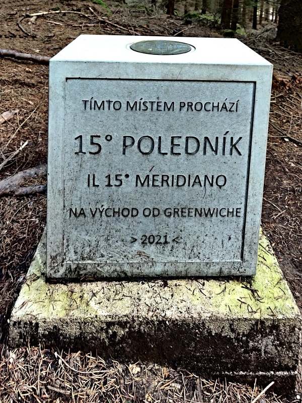 03 PŘEKROČILI JSME 15. POLEDNÍK.. 